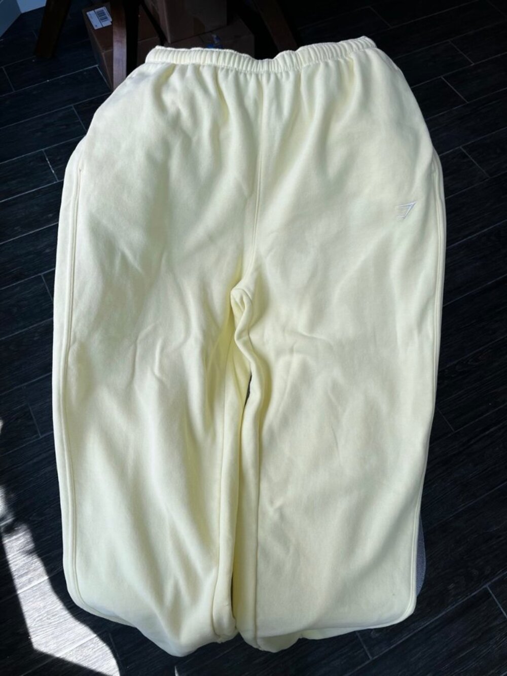 Gymshark Cozy 2 Piece Set - Like New - Picture 8 of 15